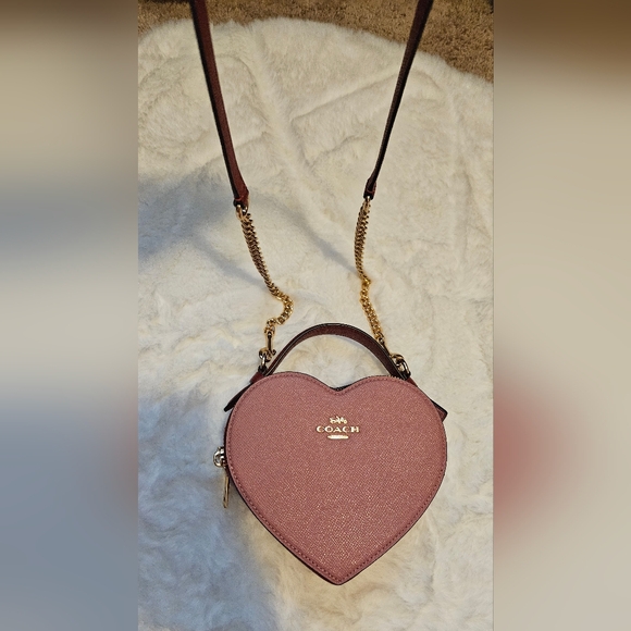 Coach Heart Crossbody purse - Picture 2 of 13